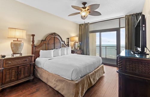 Windy Hill Haus | Surfside Sanctuary: 2BR/2BA Condo with Ocean Views