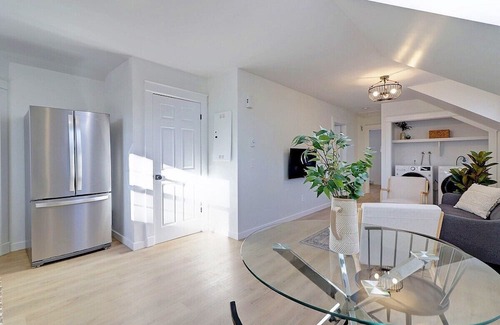 Fredericton Wohnung | This apartment is a 2 bedroom(s), 1 bathrooms, located in Fredericton, NB.