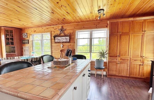 Sheffield Haus | This house is a 2 bedroom(s), 2 bathrooms, located in Ripples, NB.