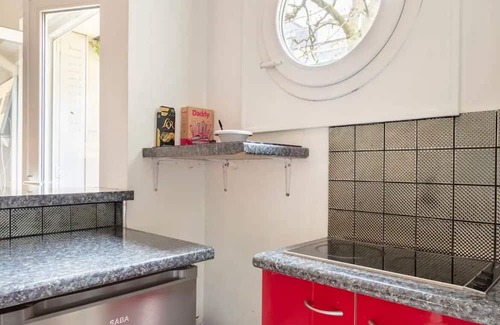 Neuilly-sur-Seine Wohnung | Vrbo Property