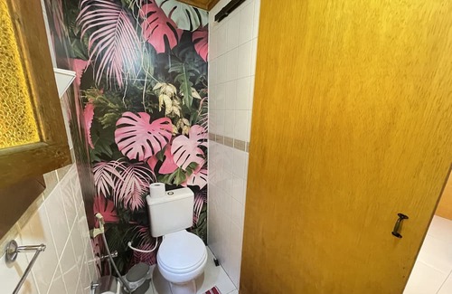 Teresopolis Haus | Casa Mohini: Deck Para Montanha e Lareira. Piscina Natural e Templo a 5 min