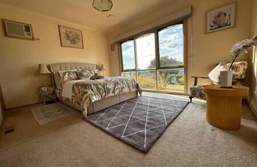 Frankston South Haus | MVC13 Oceanview 4B2B Two-story House with Big Balcony!