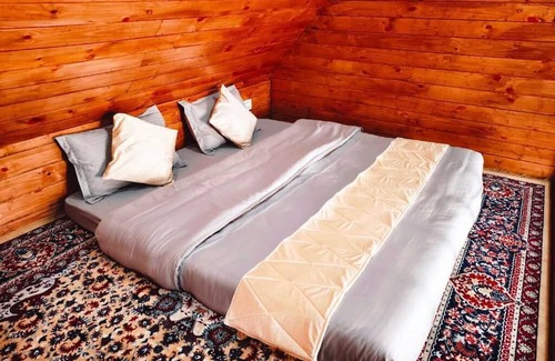 Theog Hütte | Snowind Cottages - Double Room with Mountain View