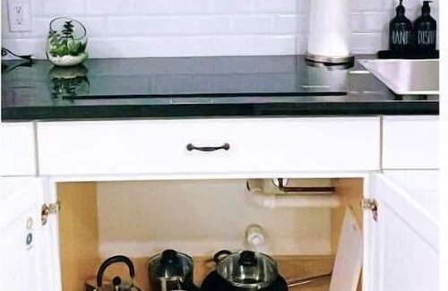 Houston Wohnung | Luxury Studio-Apt w/ Jacuzzi 8 mi from IAH