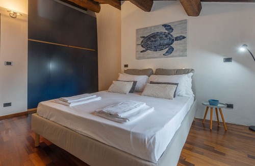 Ferrara Historic Centre Wohnung | Piazza Trento Trieste Il Listone Exclusive Apt