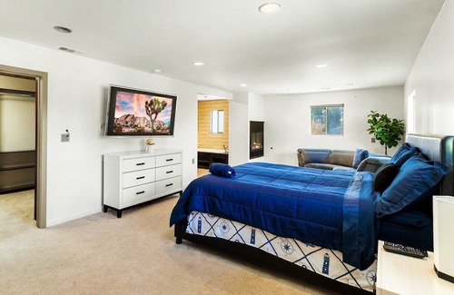 South Redlands Haus | Ranch Style Getaway S