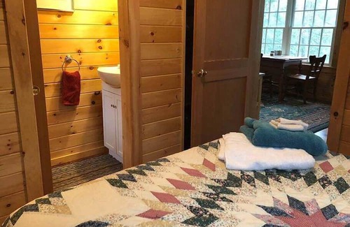 Rangeley Hütte | Camp Jim - on Rangeley Lake with large dock, kayaks, and screened porch!