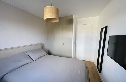 Trappes Wohnung | Appartement Design Avec Netfix, Prime, Chaînes Sportives.