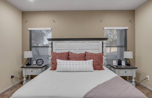 Pinal County Haus | Terrific 3-bedroom house in marvelous Chandler with AC, WiFi