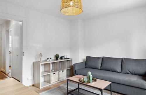Wiedikon Wohnung | Charming Home for Flexible Weekly/Monthly Rent