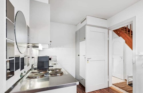 Wiedikon Wohnung | Charming Home for Flexible Weekly/Monthly Rent