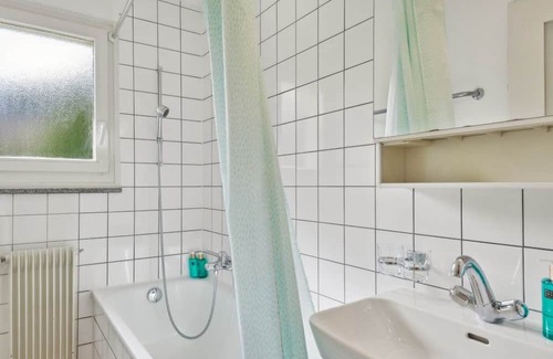 Wiedikon Wohnung | Charming Home for Flexible Weekly/Monthly Rent