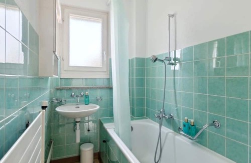 Wiedikon Wohnung | Charming Home for Flexible Weekly/Monthly Rent