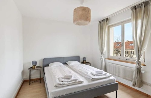 Wiedikon Wohnung | Charming Home for Flexible Weekly/Monthly Rent
