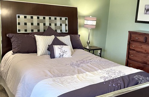 Mead Wohnung | Cozy 2-bedroom apartment in beautiful Mead with WiFi, AC