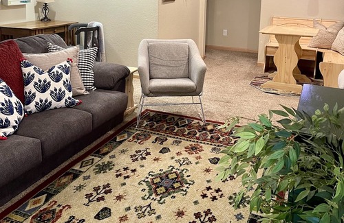 Mead Wohnung | Cozy 2-bedroom apartment in beautiful Mead with WiFi, AC