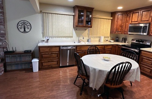 Covell Park Haus | Tomodachi House - The Perfect Getaway for All!