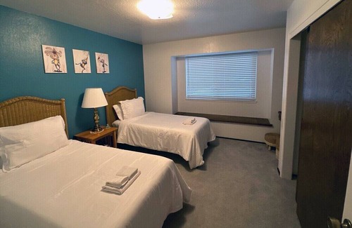 Covell Park Haus | Tomodachi House - The Perfect Getaway for All!