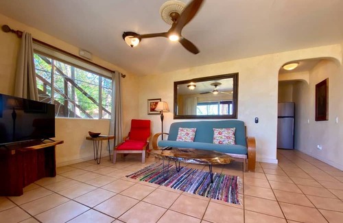 Playa Langosta Wohnung | Mariposa Beachfront Apartment 1 Bedroom