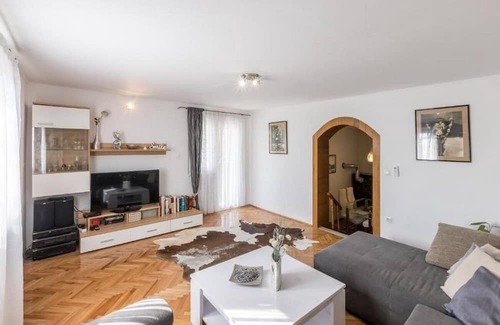 Solin Wohnung | One bedroom apartment with terrace Solin, Split (A-21757-a)