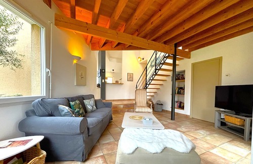 Le Bugue Haus | Stylish architect house with mature garden private pool. A real gem