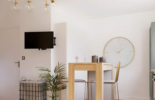 Belleme Skihütte | Enjoy a warm cottage during your stay and discover the Scandinavian bath.