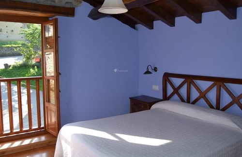 Bobia de Abajo Haus | Holiday Home 'La Corte Del Rondiellu 1' with Mountain View, Private Terrace and Wi-Fi