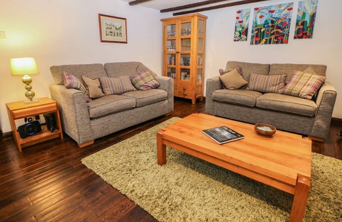 Great Longstone Hütte | HARROW COTTAGE, family friendly in Great Longstone