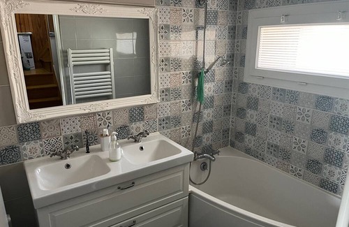 Les Templiers Haus | Maison Familiale Proche Commerces et Site des JO