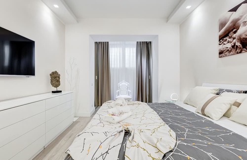 Testaccio Wohnung | BMGA | The White Crown Apt in Testaccio
