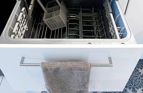 Bowen Hills Wohnung | Bowen hills convenience- doorstep to RNA / RBWH, pet friendly!