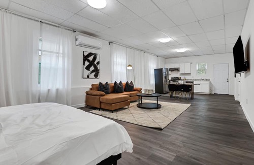 Belvedere Park Wohnung | Modern Decatur Apartment