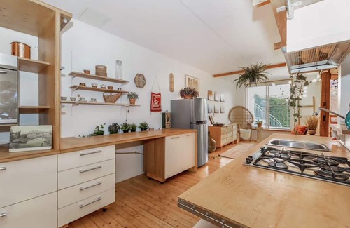 Sainte-Marie Wohnung | Amazing Boho Apartment in Heart of Montreal