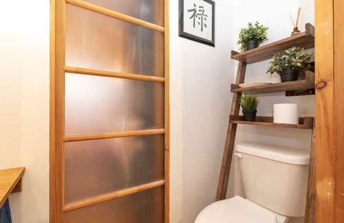 Sainte-Marie Wohnung | Amazing Boho Apartment in Heart of Montreal