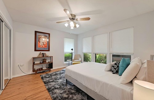 Manchaca Haus | Manchaca Home with Pool & Spa - Red Door Ranch!