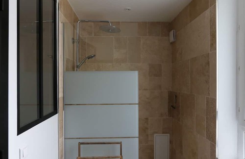 Saint-Maurice Wohnung | Nest with terrace near Paris