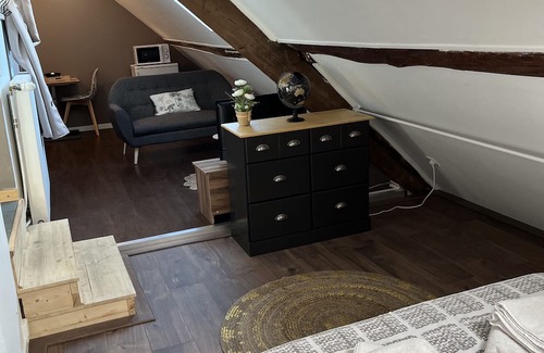 Chalon-sur-Saone Haus | Gîte/maison Entière B&B < Couette et Tartine >