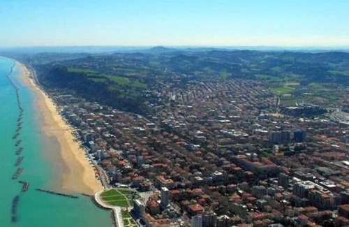 Pesaro Wohnung | Vrbo Property