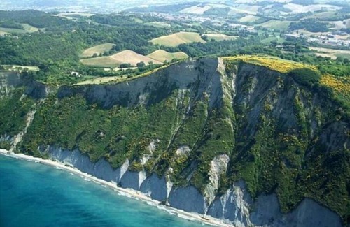 Pesaro Wohnung | Vrbo Property