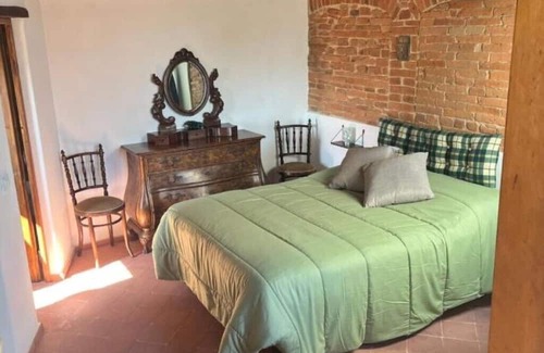 Castelnuovo dei Sabbioni Haus | Vrbo Property