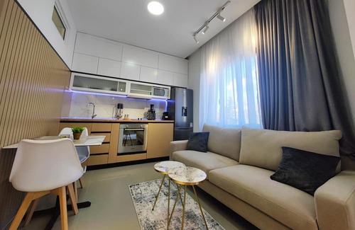 Pogradec Wohnung | Modern apartment in the city center, balcony with a lake view