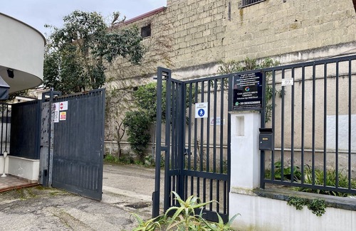 Frattamaggiore Haus | Appartamento Casa Crispino Piano Terra Per 2 Persone