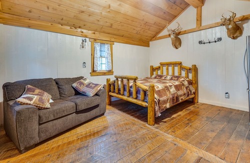 Wellston Wohnung | Jackson County Studio w/ Fire Pits & ATV Trails!