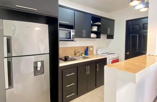 Bejuco Wohnung | Beachside Bliss: Shared Pool, BBQ -Close to beach!