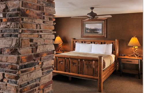 St. Joseph Haus | Rustic Ambiance Close to Nature - Immersive Comforts Await | 3 Units