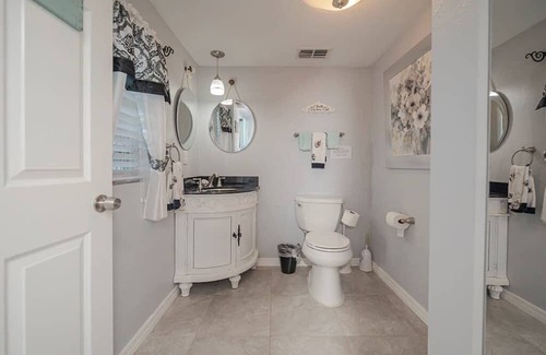 Palm Harbor Haus | Beach Blessing - Just Minutes From the Beach!