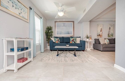 Palm Harbor Haus | Beach Blessing - Just Minutes From the Beach!