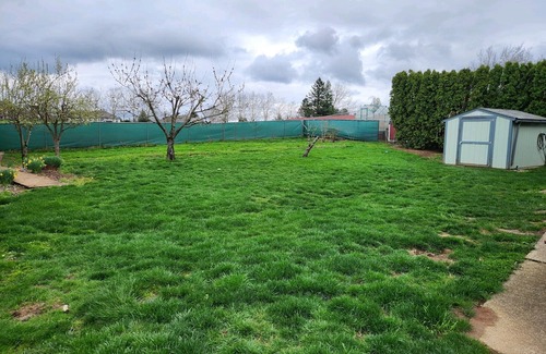 Gresham Wohnung | Cozy 1 bedroom in Gresham close to PDX and Shopping.