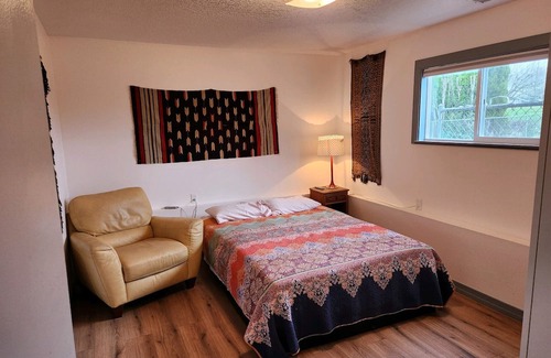 Gresham Wohnung | Cozy 1 bedroom in Gresham close to PDX and Shopping.