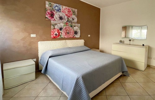 Petacciato Wohnung | Beautiful apartment for 4 people with WIFI, A/C, TV and patio
